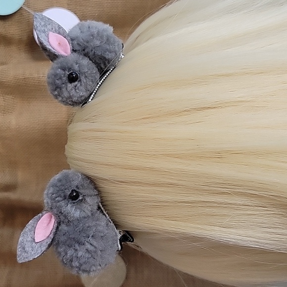 BUNNY HAIR CLIPS, SET OF TWO - Picture 9 of 9